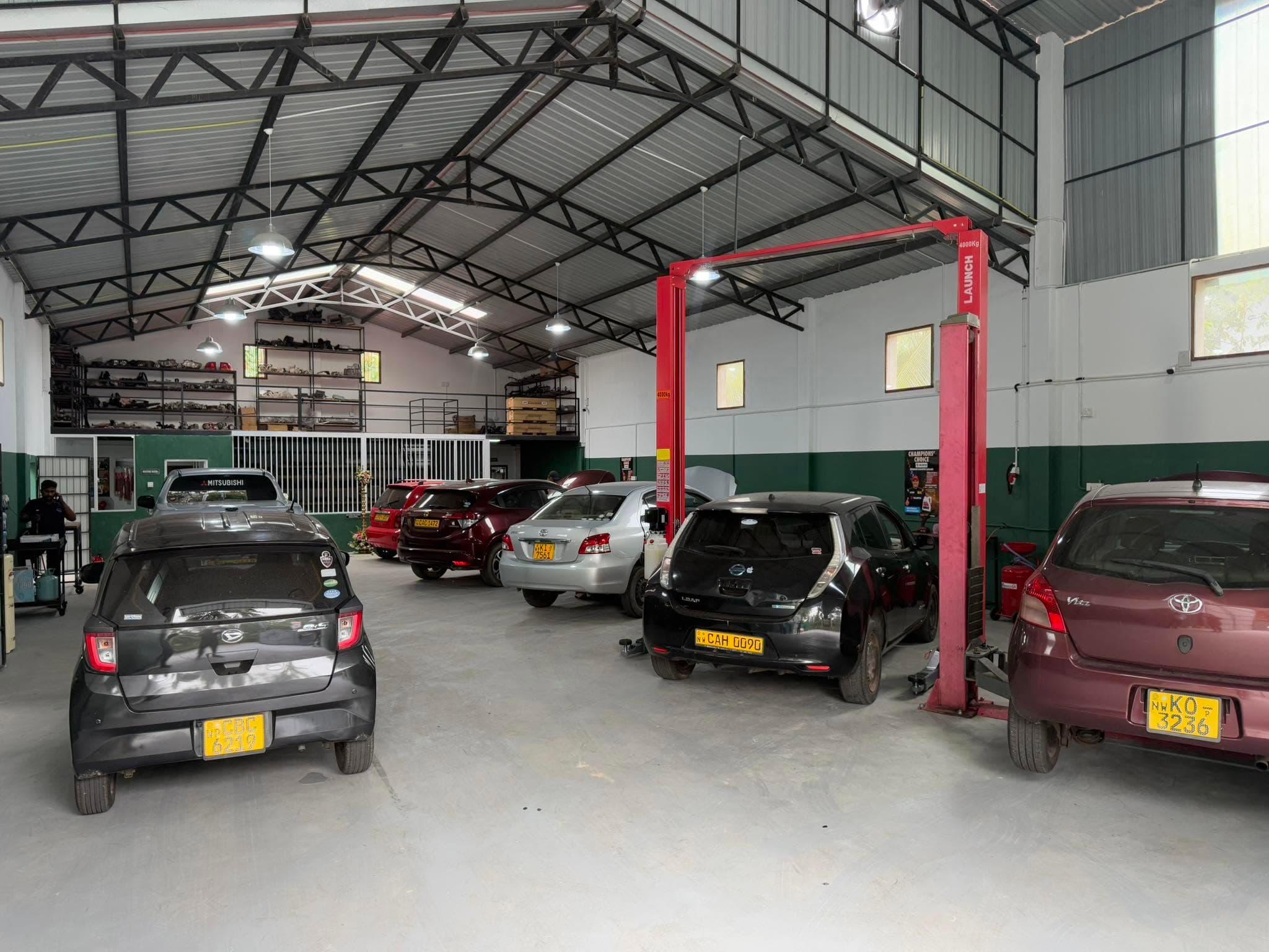 Hybrid Vehicle Service